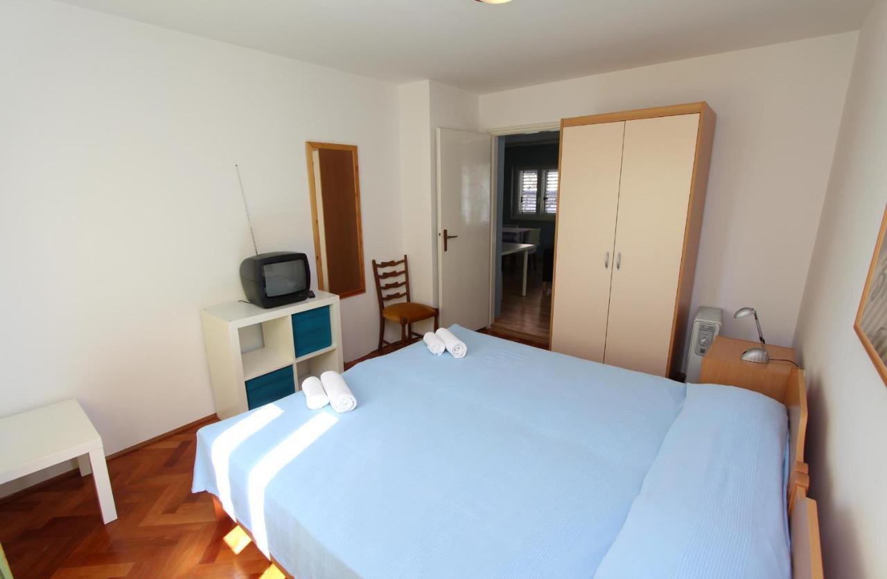 Apartment Maestral Rovigno Esterno foto